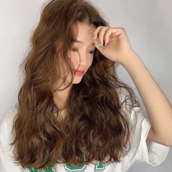 -ON STAR SALON