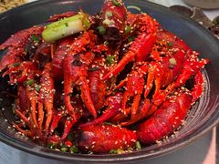 -肥肥虾庄·金牌油焖大虾(沙湖店)