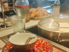 -尚尚仙·酸汤猪手·猪肚鸡火锅(华联万柳购物中心店)