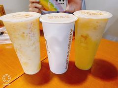 -沪上阿姨·精选茶饮(十一经路店)