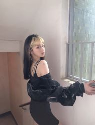 -DL HAIR SALON