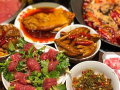 -萍姐火锅·公路夜市(武汉首店)