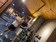 -美航国际健身(北京华联店)