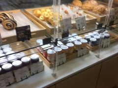 面包甜点陈列柜-花园饼屋·吐司蛋糕面包(星海店)