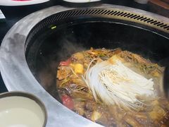 -营信刘罗锅铁锅炖(建华店)