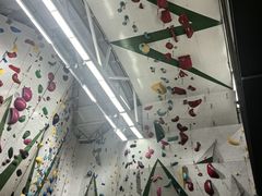 -绿壁虎攀岩基地(Tcar店)