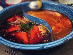 重庆红油经典鸳鸯锅-王歘歘·chuǎ火锅(五道营店)