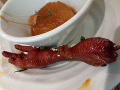 -蜜桃餐厅·伴山(湖滨商业街店)