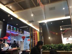 -阿香米线(凯德广场.1818店)