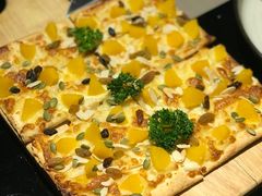 -莫太花餐厅(河北路店)