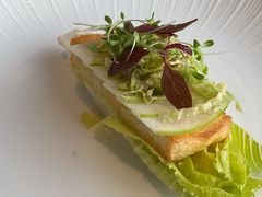 凯撒沙拉-璞渼咖啡 ROOF P.M. Café(浦东美术馆店)