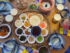 -包整·丝娃娃(一览甲秀楼风景店)