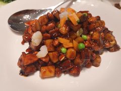 八宝辣酱炒年糕-新吉士·上海菜(浦东LCM置汇旭辉店)