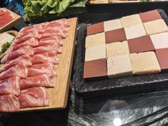 -慢丽江·云南野生菌土鸡锅(付家庄店)