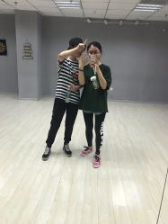 点击看大图 -TOMBOY爵士舞韩舞舞社