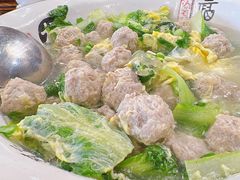 丸子蛤蜊小白菜汤-私房小厨(康城路店)