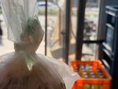 -老天桥酱肉烧饼夹肘子(天桥店)