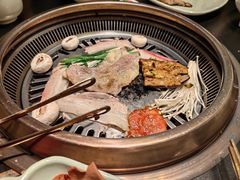 -梨花自助烤肉(西三旗万象汇黑金店)