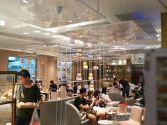 大堂-奈雪的茶(湖滨银泰in77C区PRO店)