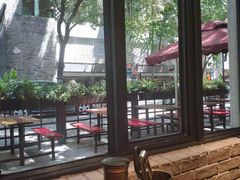 -青瓦炭韩潮烤肉(花园道店)
