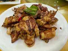 -粤盛海鲜平价店(洛溪食街店)