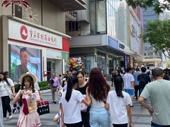 -观音桥步行街
