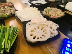 -赞酱川式烤肉(蜀都万达店)