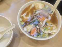 -佬钱湾仔(衣裳街店)