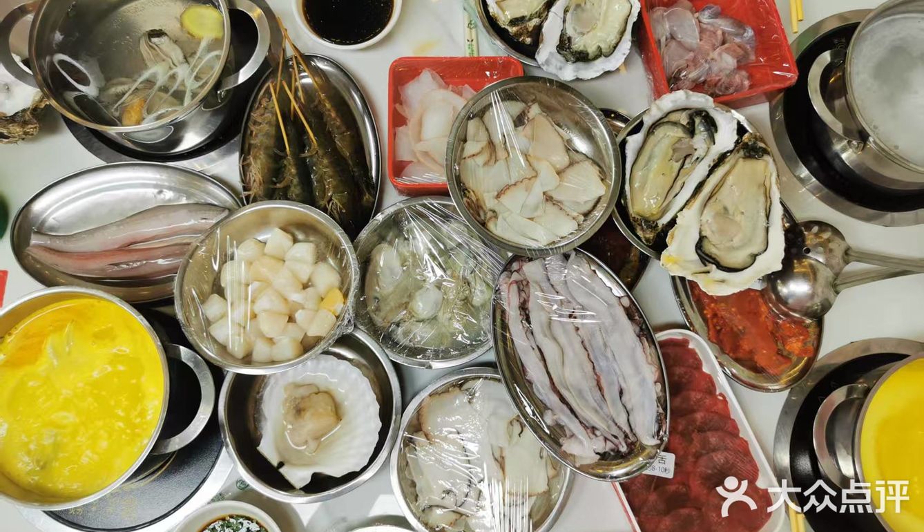 生猛海鲜，一顿吃到爽