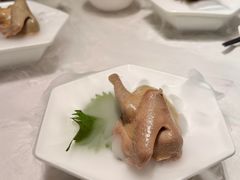 千禧盐水乳鸽-狮王府淮扬菜(万象城店)