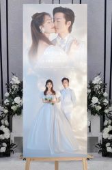 -现代经典婚纱摄影