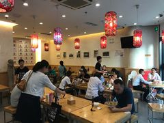 -秦香陕西食府(华贸天地店)