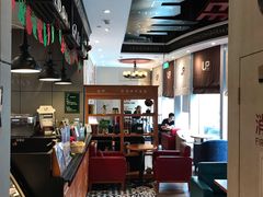 大堂-西西弗书店&矢量咖啡(来福士广场店)