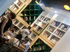 -广州市白云区图书馆