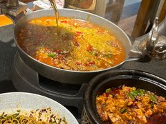 -万重锦·人文川菜馆(骡马市店)