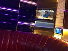 -温莎KTV(珠江路店)