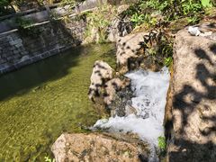 -伍山石窟