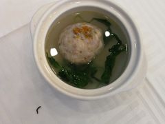 蟹粉狮子头-怡园饭店-餐厅(四望亭店)