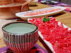 -牛村来人潮汕牛肉火锅(西单店)