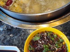-一席地·本地鸡窝·杭帮鸡火锅(萧山银隆百货店)