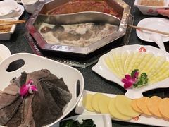 -鼎汇丰重庆老火锅(鞍顺园店)