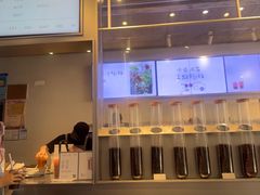 -喜茶(上海打浦桥日月光gelato lab+店)