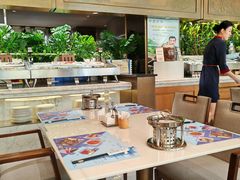 -舜耕山庄四时万和自助餐厅