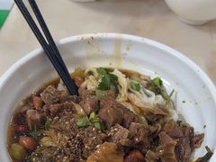 -阿阳牛腩腌面店