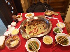 -山城年华老火锅(玉林店)