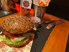 -FAT COW(虹梅路店)
