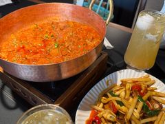 -Ameigo梅果·云贵川bistro(长宁来福士店)