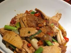 -佬麻雀·新湘菜(珠海金发购物中心店)