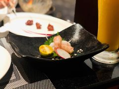 -半岛翡丽海鲜自助餐厅(观风亭店)
