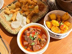 -炉小二铜锅牛蛙•川湘菜(三里屯店)